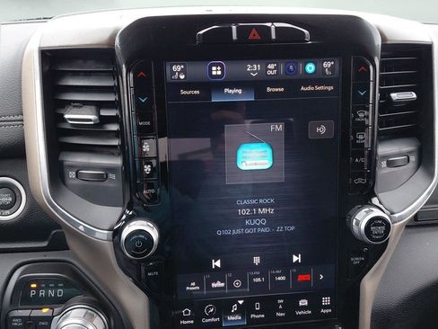 Used 2024 RAM 2500 Laramie w/ Off Road Package AWD/4WD image 37