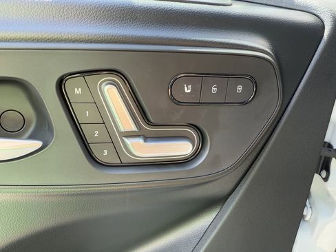 New 2025 Mercedes-Benz Sprinter 2500 image 18