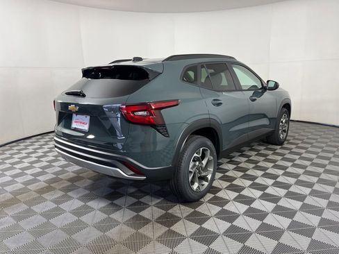 New 2026 Chevrolet Trax LT image 13