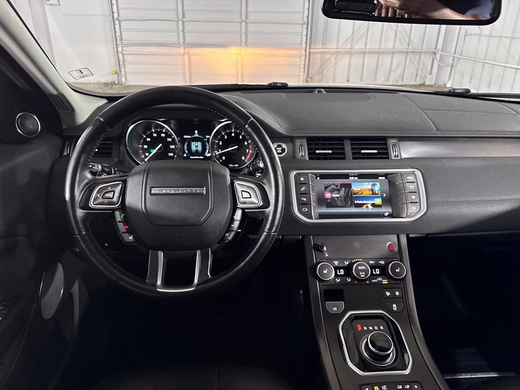 Used 2019 Land Rover Range Rover Evoque AWD/4WD image 23