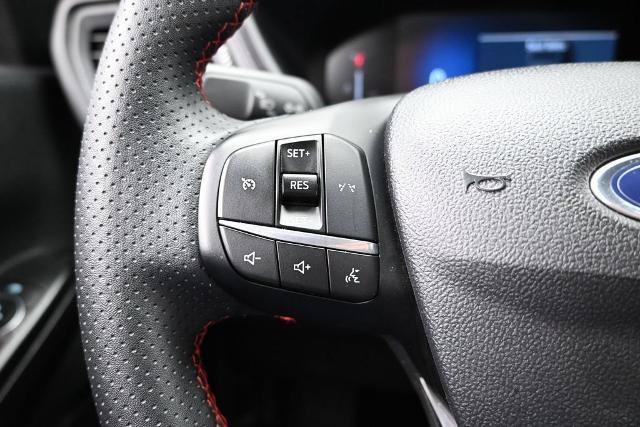 Certified 2025 Ford Escape ST-Line FWD image 19