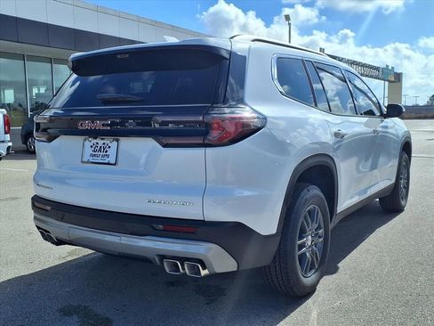 New 2026 GMC Acadia Elevation image 4