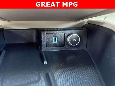 Used 2020 Ford Escape Titanium w/ Titanium Premium Package 2.0 image 23