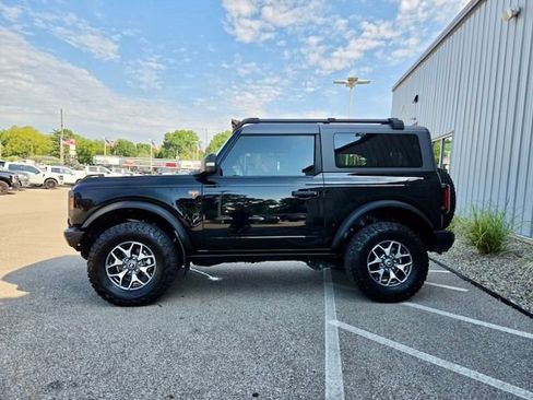 Used 2024 Ford Bronco Badlands AWD/4WD image 4