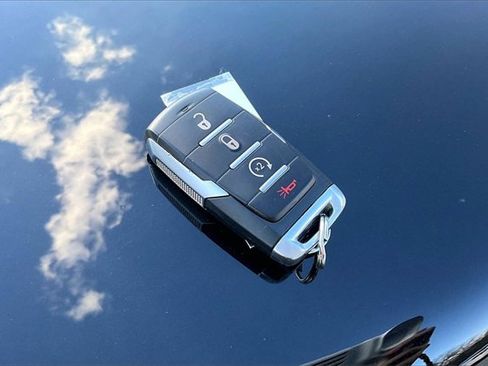 Used 2023 RAM 1500 Big Horn image 10