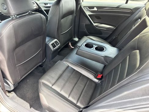 Used 2015 Volkswagen Golf R 4-Door AWD/4WD image 20