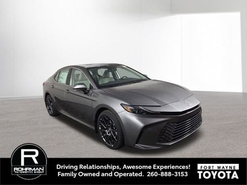 New 2026 Toyota Camry XLE FWD image 4