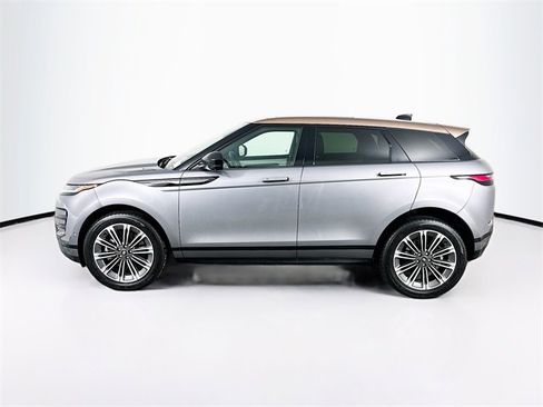 Used 2026 Land Rover Range Rover Evoque Dynamic SE image 8