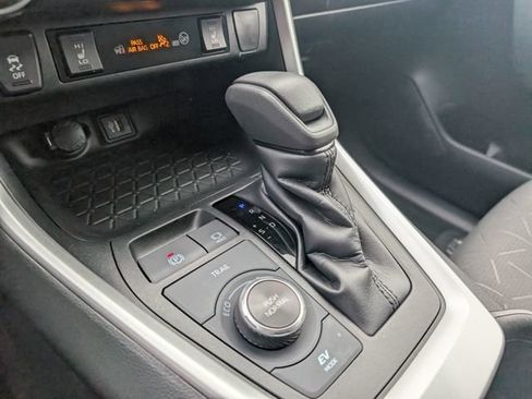 Used 2023 Toyota RAV4 XLE w/ Convenience Package image 22