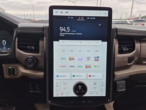 Certified 2023 Ford Expedition Limited image 37