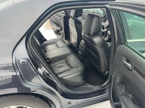 Used 2015 Chrysler 300 C w/ Light Group image 14