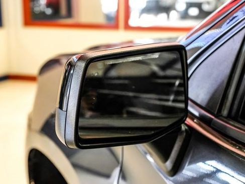 Used 2021 Chevrolet Silverado 1500 LT Trail Boss w/ LT Trail Boss Premium Package image 38