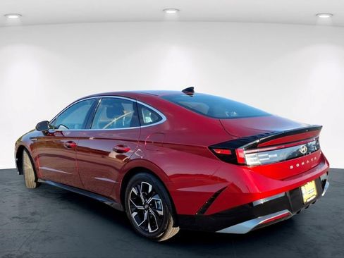 Used 2024 Hyundai Sonata SEL AWD/4WD image 11