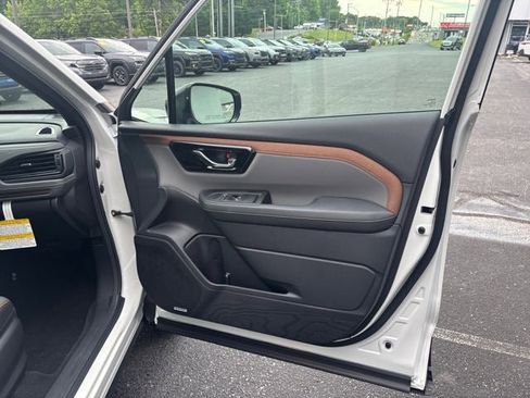 New 2026 Subaru Forester Touring AWD/4WD image 95