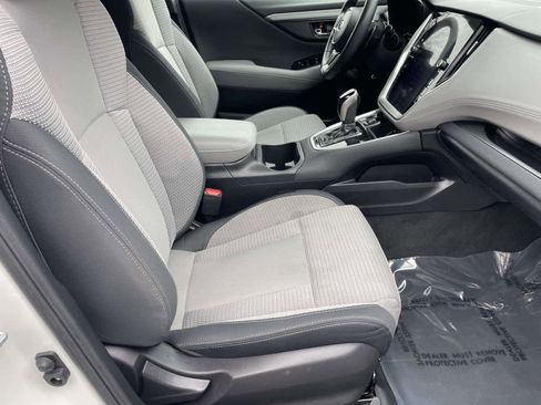 Certified 2022 Subaru Outback Premium image 9