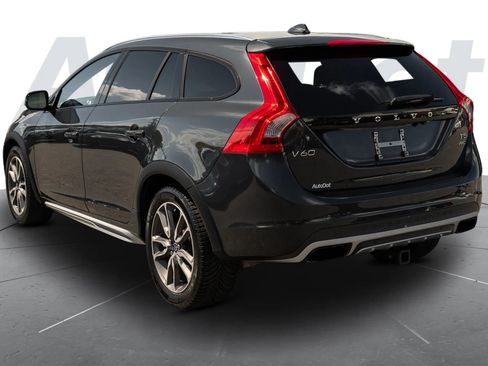 Used 2015 Volvo V60 T5 Cross Country w/ Convenience Package AWD/4WD image 2