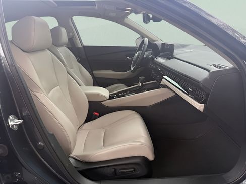 Used 2024 Honda Accord Touring image 14