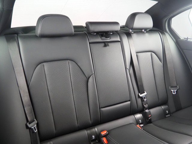 Used 2023 BMW 330i Sedan w/ Parking Assistance Package RWD image 12