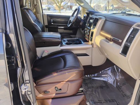 Used 2016 RAM 2500 Longhorn w/ Convenience Group image 20