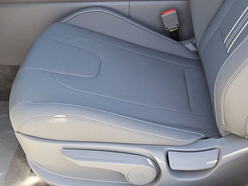 New 2026 Hyundai Elantra Sport FWD image 24