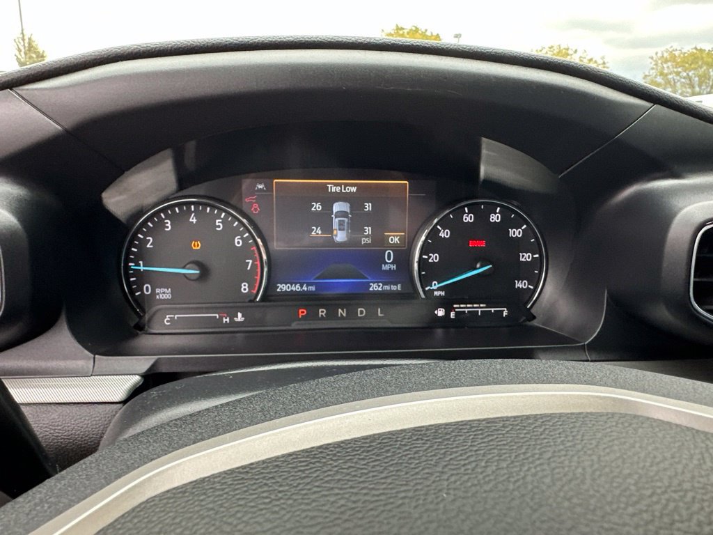 Used 2022 Ford Explorer XLT w/ Equipment Group 202A AWD/4WD image 21