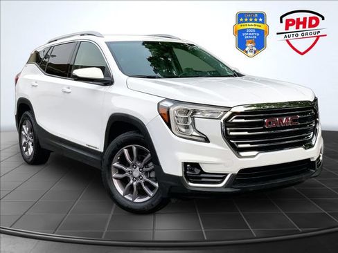 Used 2022 GMC Terrain SLT AWD/4WD image 1