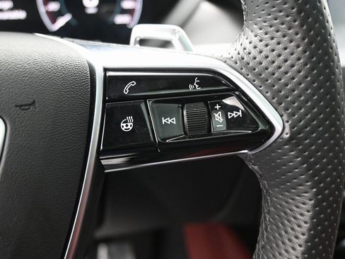 Used 2023 Audi e-tron GT Premium Plus w/ Performance Package image 21