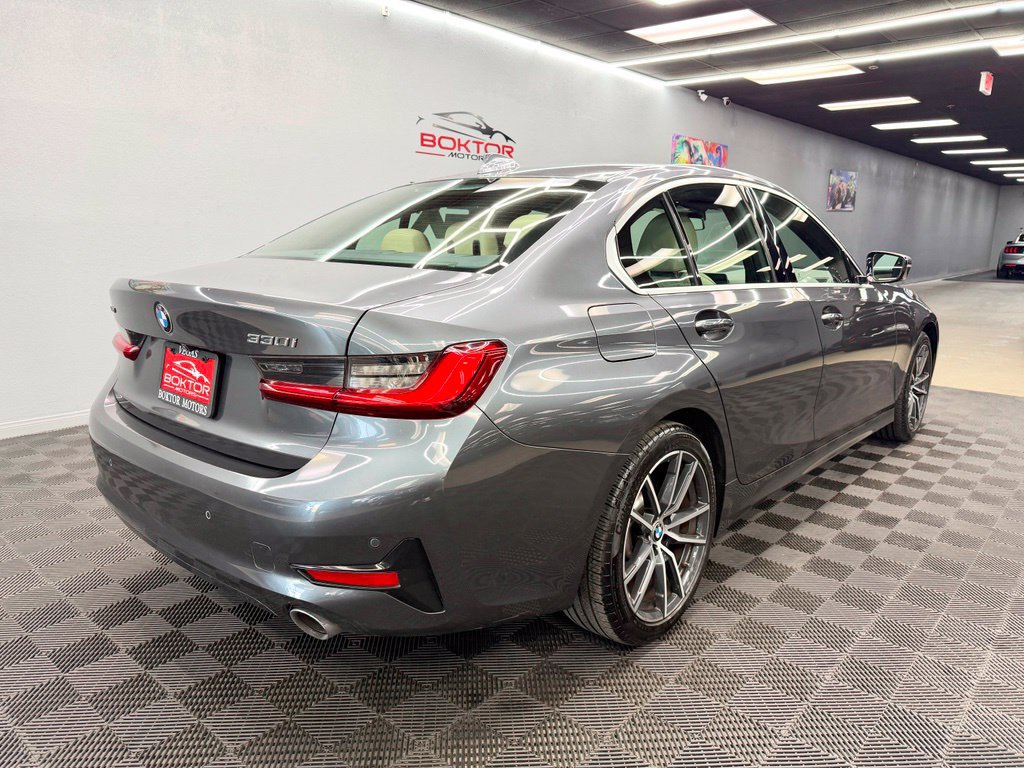 Used 2020 BMW 330i xDrive Sedan w/ Convenience Package AWD/4WD image 14