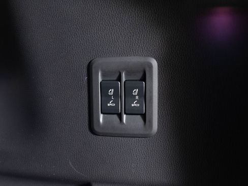Used 2025 Lexus GX 550 w/ Cold Area Package AWD/4WD image 25
