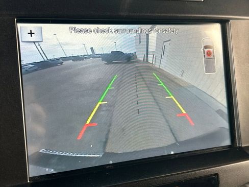 Used 2018 Ford F150 XLT w/ Equipment Group 302A Luxury image 11