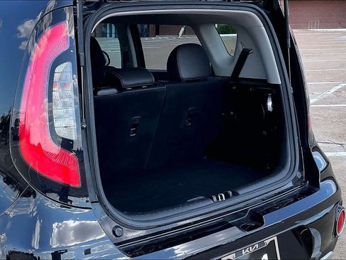 Used 2019 Kia Soul ! w/ Technology Package FWD image 17