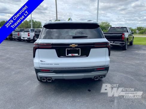 New 2026 Chevrolet Traverse LT w/ Sun and Wheel Package AWD/4WD image 5