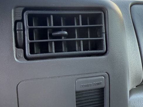 Used 2001 Ford F350 XL image 15