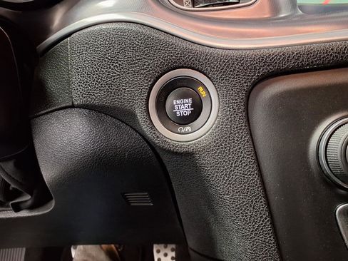 Used 2019 Dodge Charger Scat Pack image 16