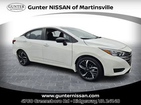 New 2025 Nissan Versa SR w/ Trunk Package image 1