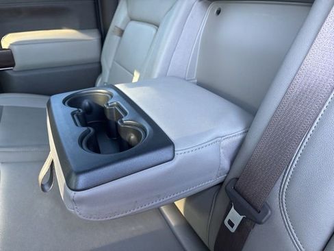 Used 2023 GMC Sierra 2500 SLT w/ SLT Convenience Package image 22