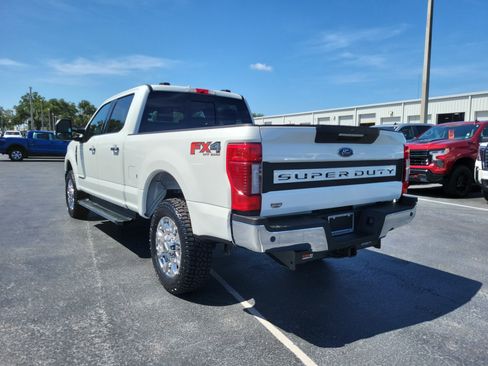 Used 2022 Ford F250 Lariat w/ Lariat Ultimate Package AWD/4WD image 7