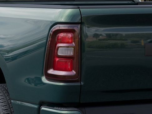 New 2026 RAM 1500 Express AWD/4WD image 10