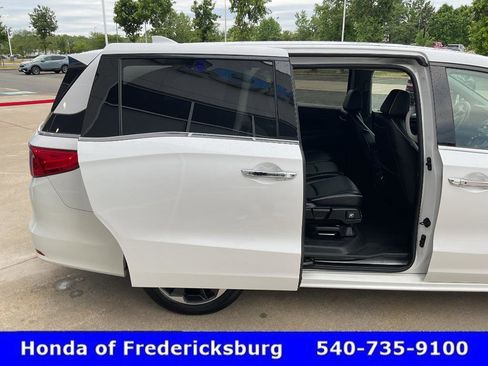 Certified 2024 Honda Odyssey Elite image 19
