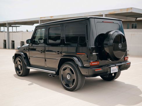 Used 2025 Mercedes-Benz G 63 AMG 4MATIC image 5