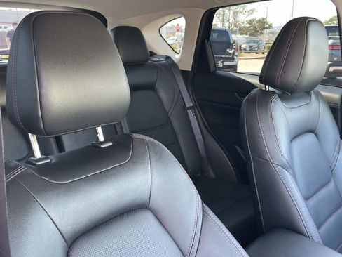 Used 2025 MAZDA CX-5 Carbon Edition image 28