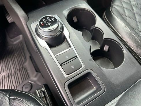 Certified 2023 Ford Escape SE w/ PHEV Premium Package FWD image 22
