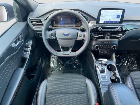 Used 2025 Ford Escape ST-Line w/ Equipment Group 301A FWD image 21