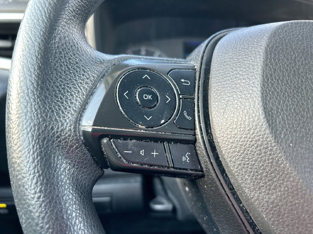 Used 2023 Toyota Corolla LE FWD image 15