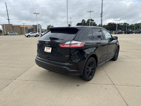 Used 2023 Ford Edge ST-Line AWD/4WD image 3