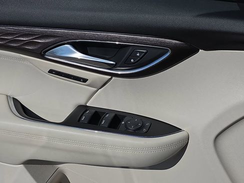 Certified 2023 Buick Envision Avenir AWD/4WD image 30