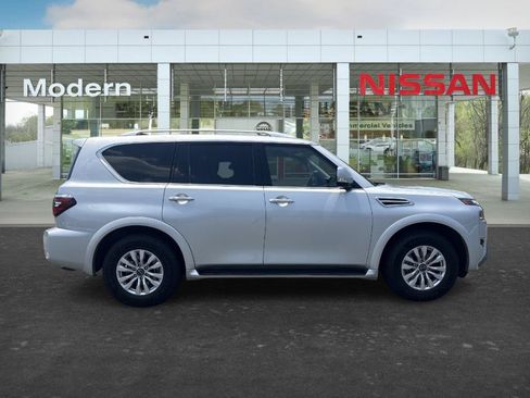 Certified 2024 Nissan Armada SV AWD/4WD image 6