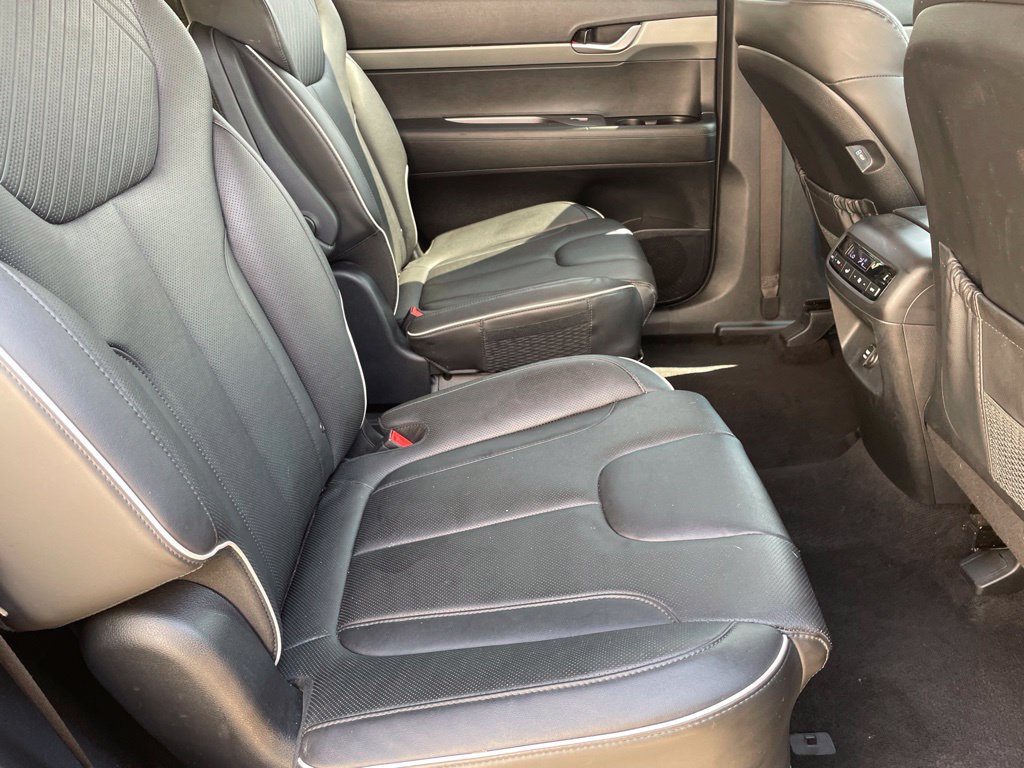 Used 2024 Hyundai Palisade SEL FWD image 24