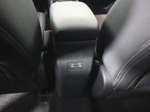 New 2026 Nissan Kicks SR w/ Cold Weather Package image 19