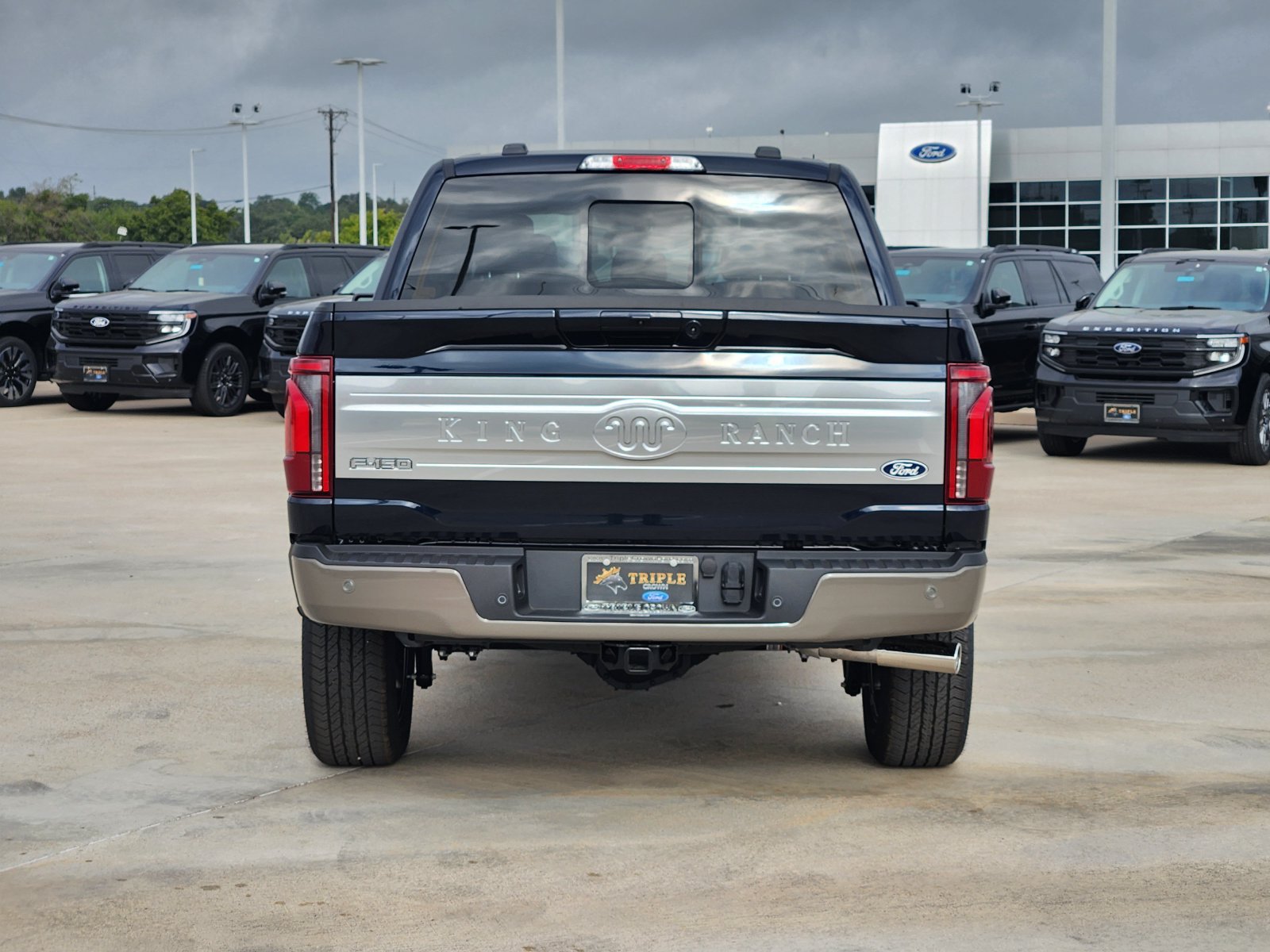 New 2026 Ford F150 King Ranch w/ Equipment Group 601A High AWD/4WD image 8